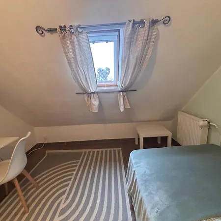 Kleines Einzelzimmer Nr. 5 In