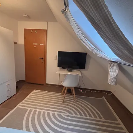 Kleines Einzelzimmer Nr. 5 In *