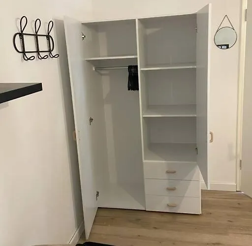 Kleines Einzelzimmer Nr. 5 In アパート *